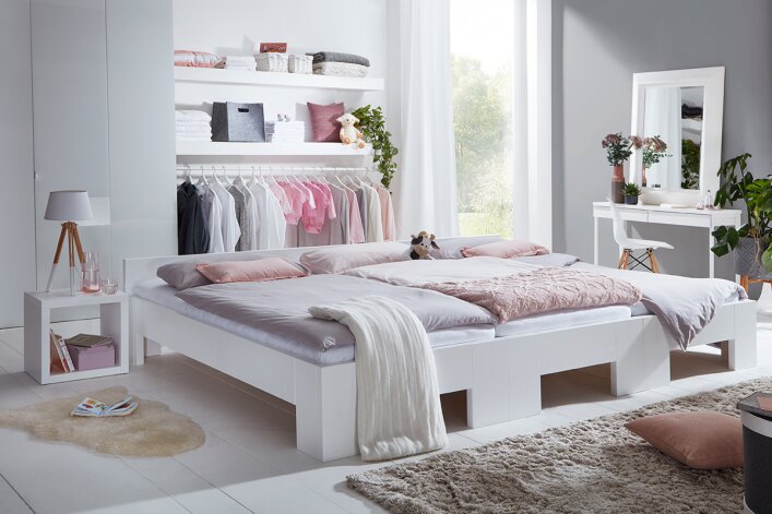Family Bed CAPRI | Pine - white lacquered (270x200cm)